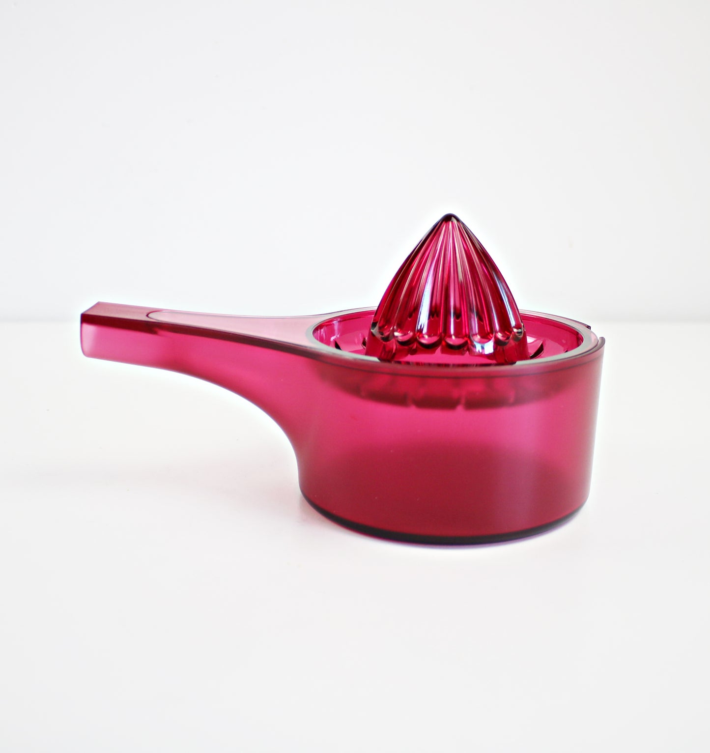 Eero Aarnio for Alessi Citrus juicer - Pomegranate rare retired Y2K colour - unused stock 2009