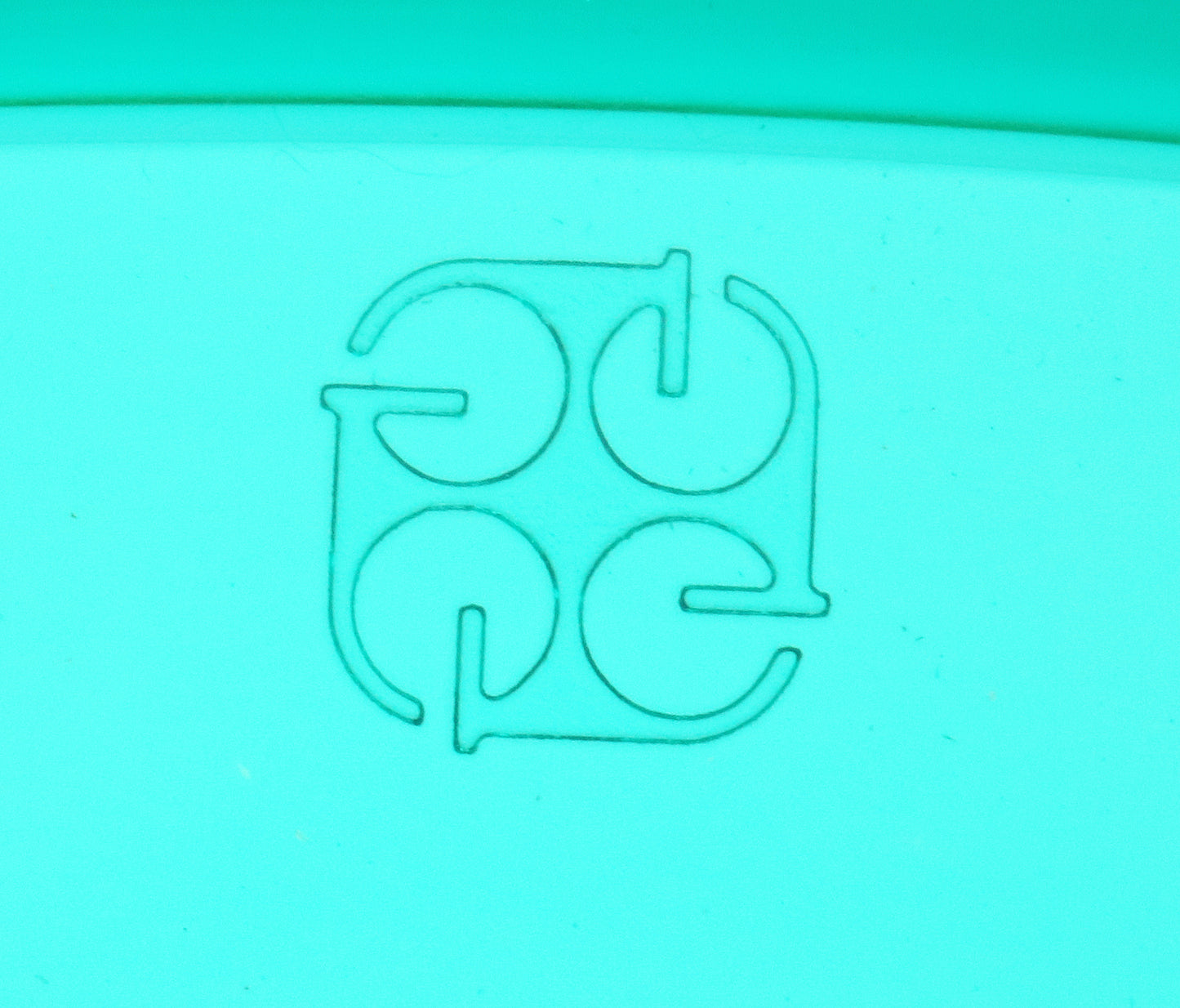 1990s Italian hors d'oeuvres serving tray in clear and clear emerald green lucite by Guzzini - Ninfea range