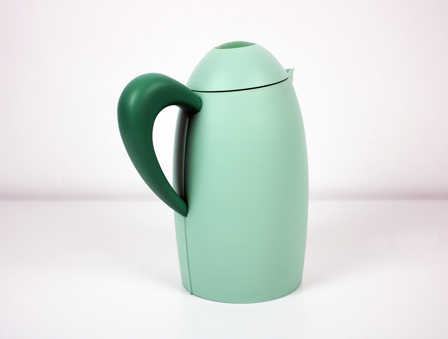 1990s 'Tobia' insulated thermal vacuum jug/ flask Angeletti and Ruzza for Fratelli Guzzini