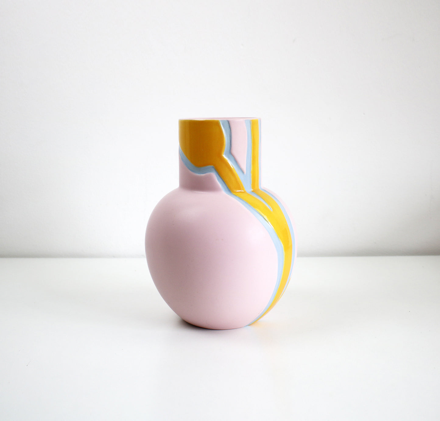 Retired preloved Fiora vase by Stine Goya for Kahler
