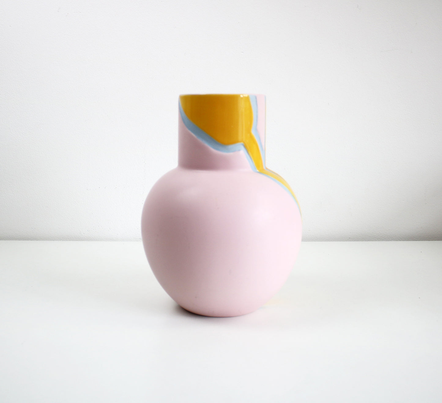 Retired preloved Fiora vase by Stine Goya for Kahler