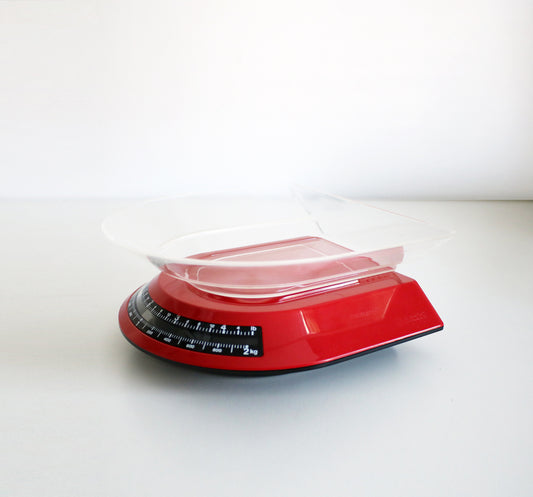 Furio Minuti for Guzzini 1980s Lady B postmodern kitchen scales