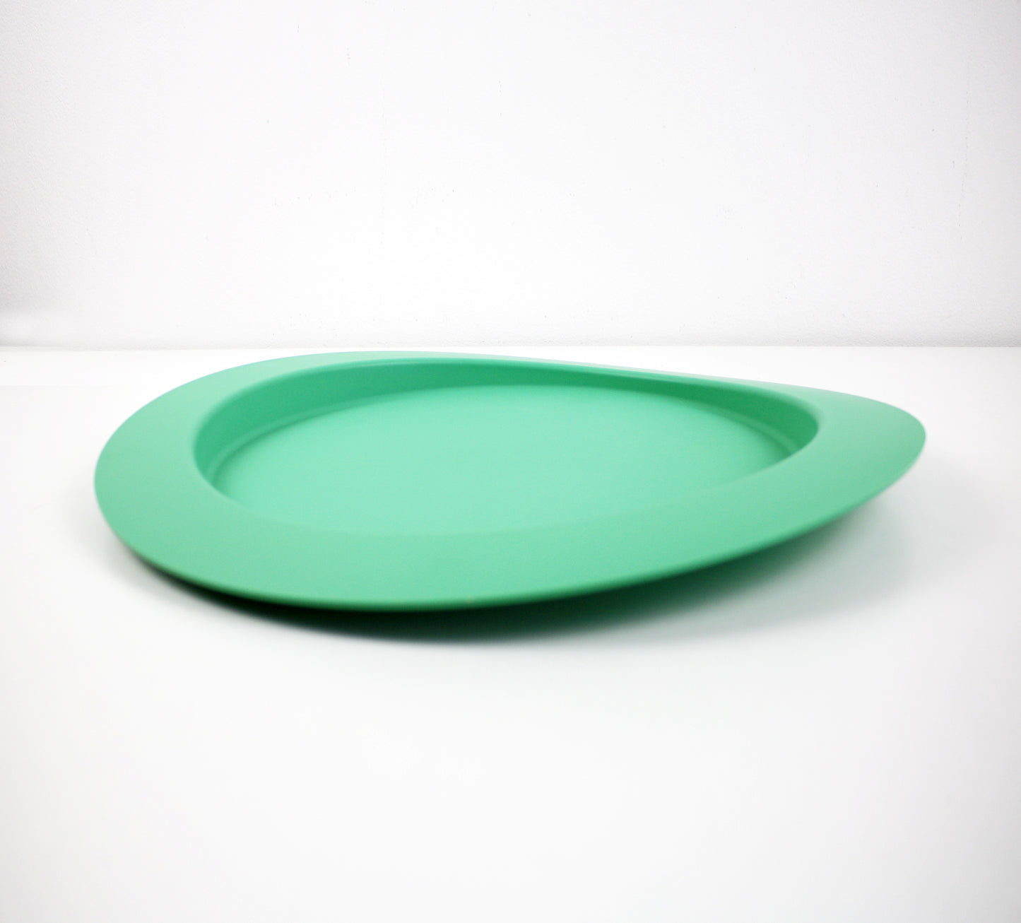 Vintage unused Guzzini espresso coffee set with tray - green.