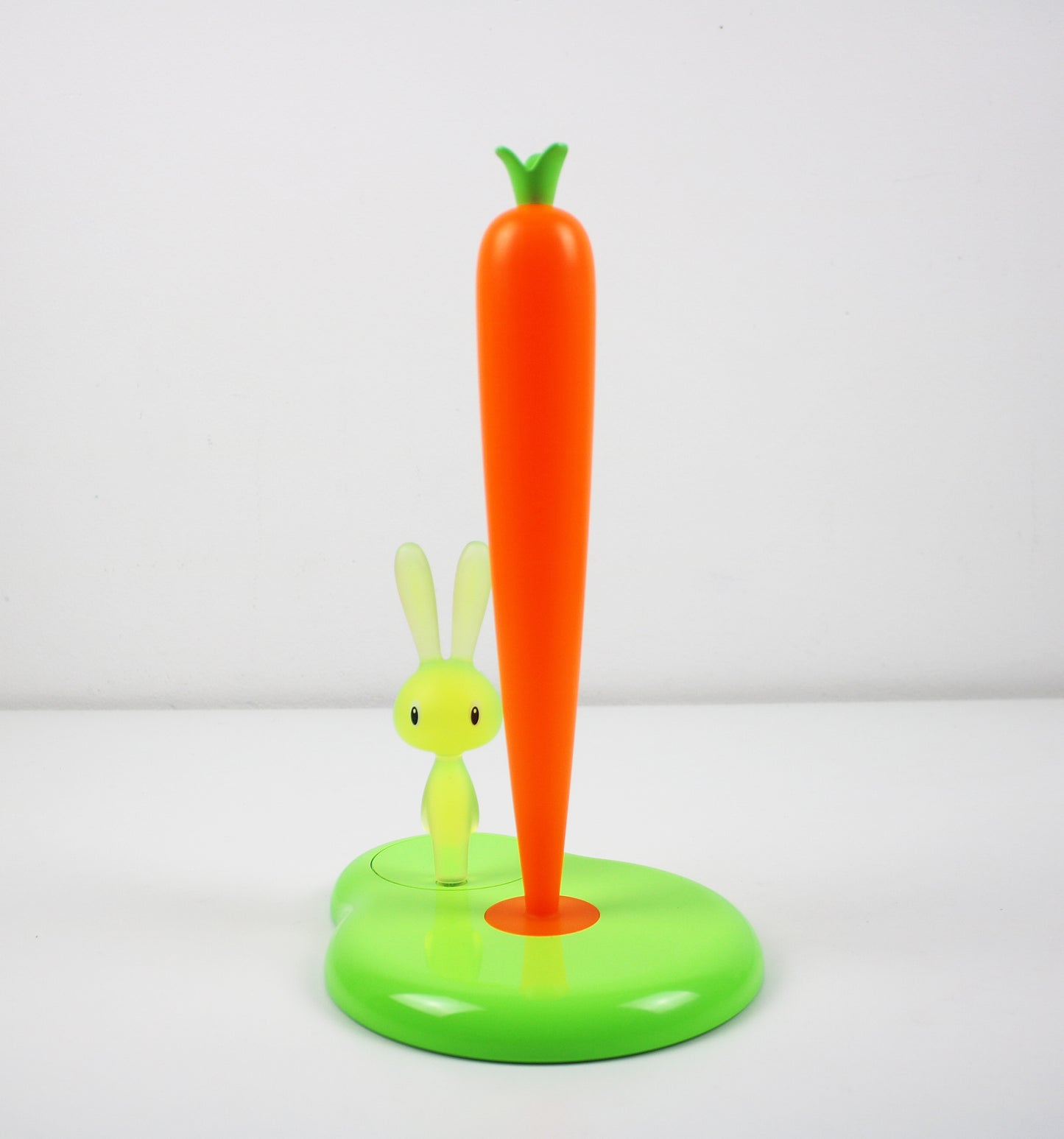 Preloved resin carrot and rabbit kitchen roll towel holder by Stefano Giovannoni for Alessi - note sizes.