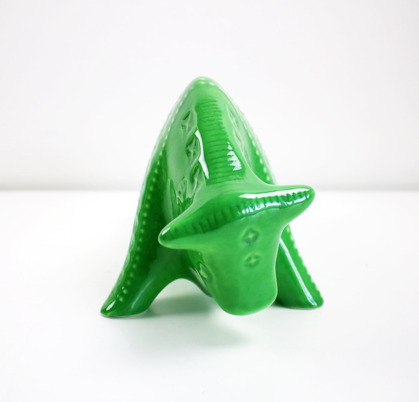 Mid century style ceramic bull by Habitat 2013 old stock