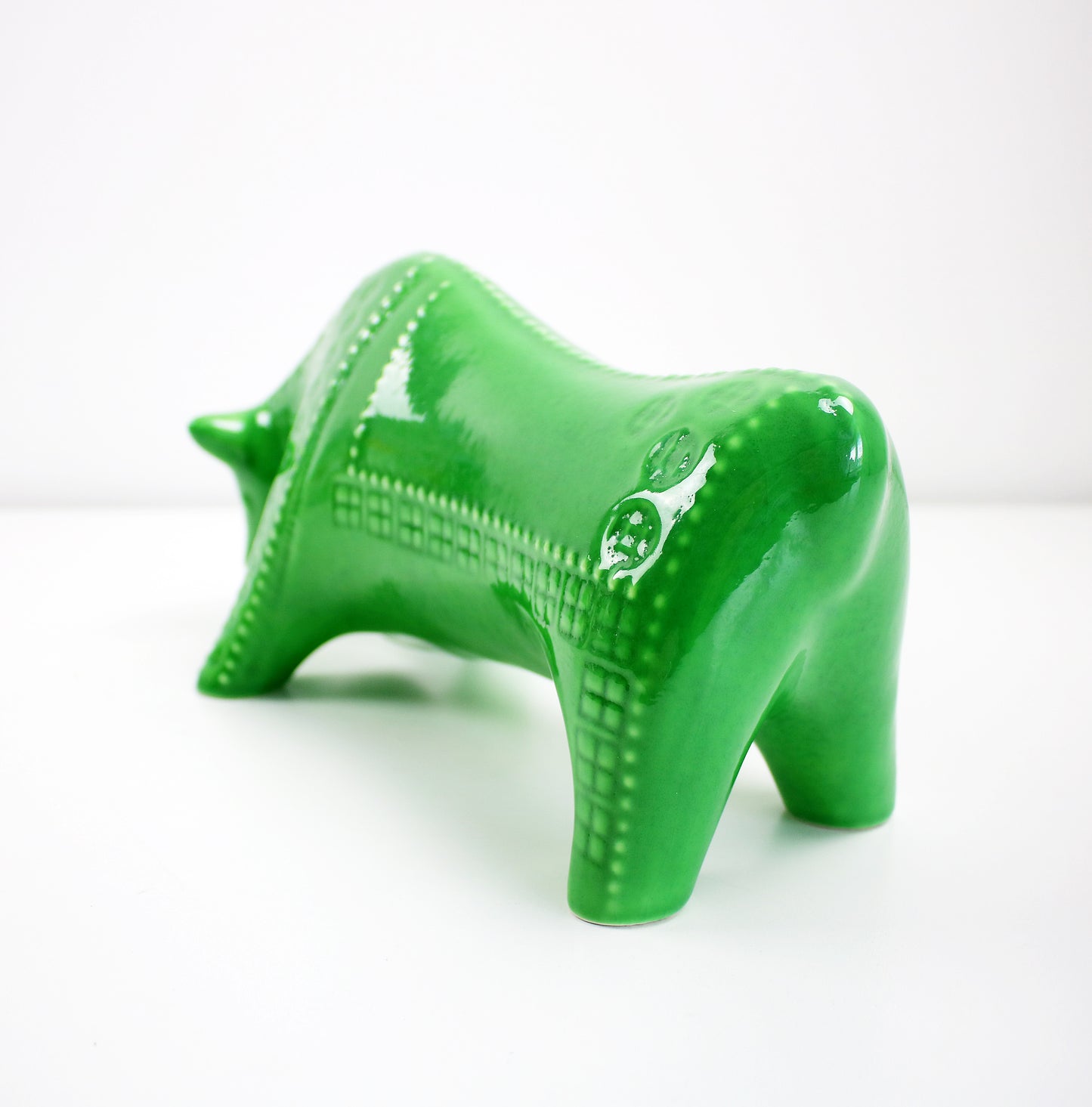 Mid century style ceramic bull by Habitat 2013 old stock