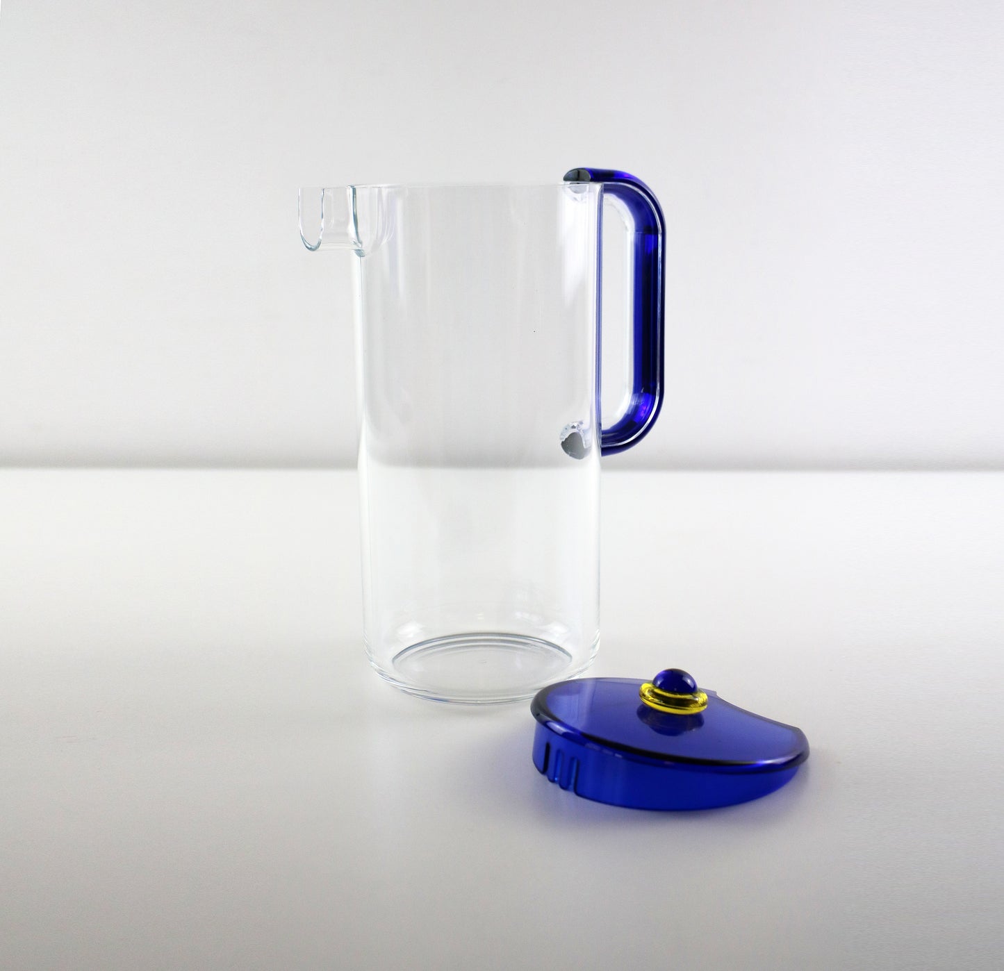 Memphis inspired Italian water jug - Colors acrylic range by Guzzini Italy