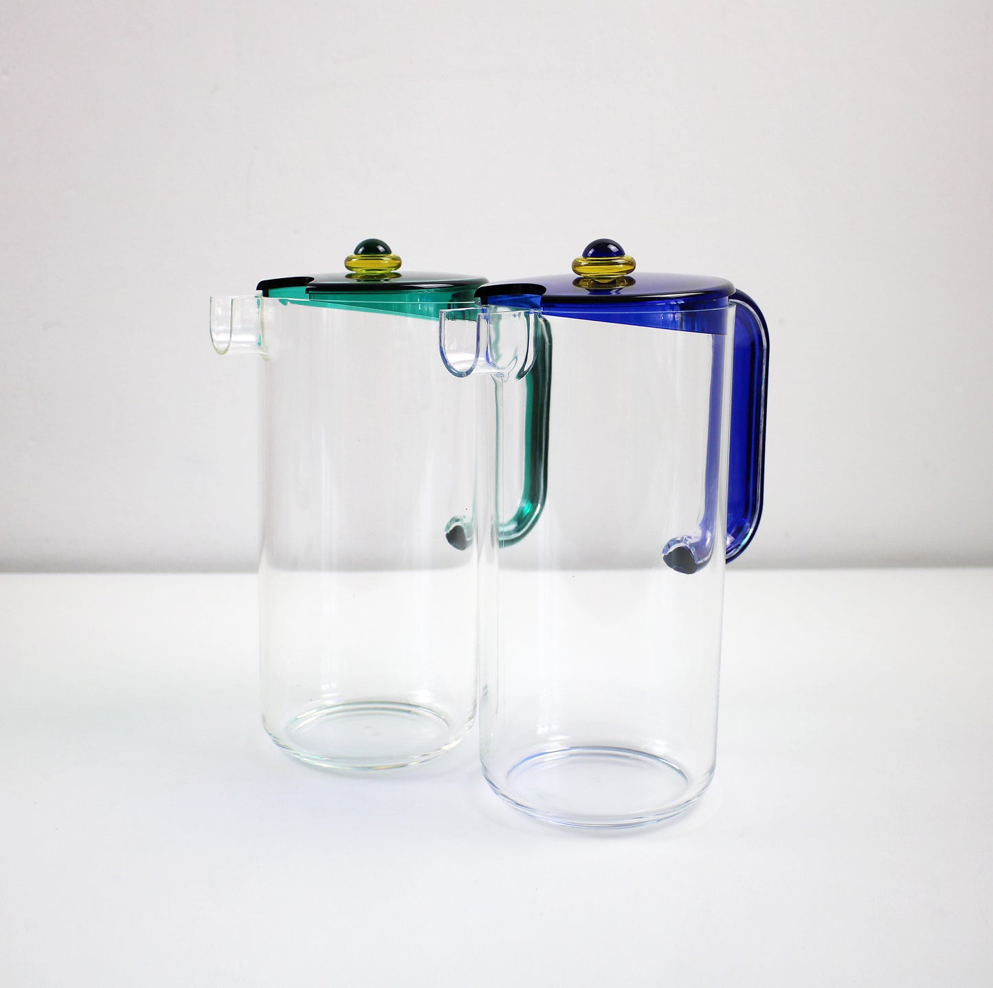 Memphis inspired Italian water jug - Colors acrylic range by Guzzini Italy