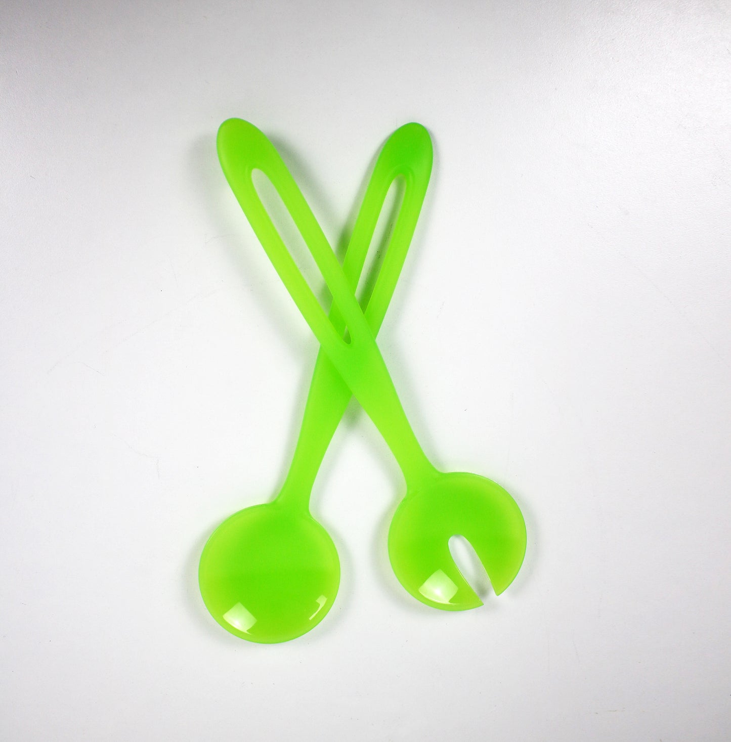 1990s post modern acrylic salad servers in Satinato Green - Lollipop range by Guzzini Italy. Unused stock