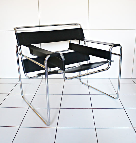 RESERVED 1985 Habitat Wassily armchair in black leather