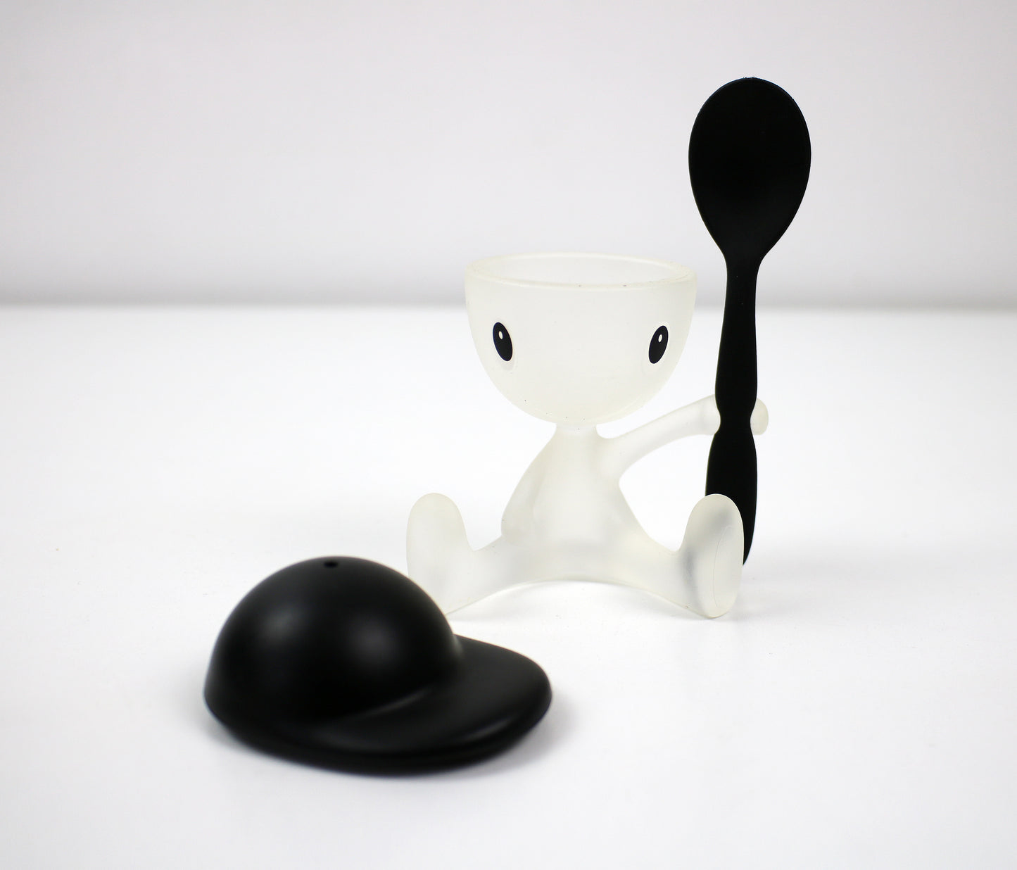 Preloved Cico egg cup pair by Stefano Giovannoni for Alessi - with spoons