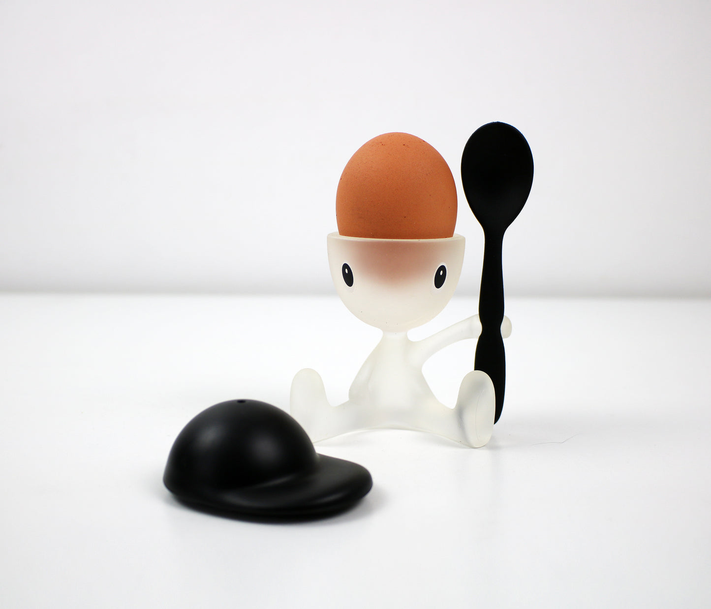 Preloved Cico egg cup pair by Stefano Giovannoni for Alessi - with spoons