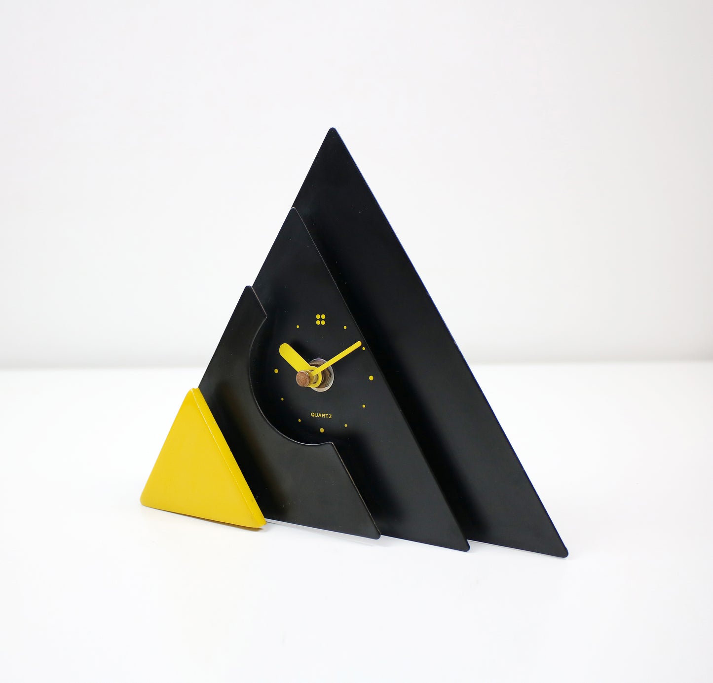 Post modern geometric mantle clock - black and yellow enamelled metal