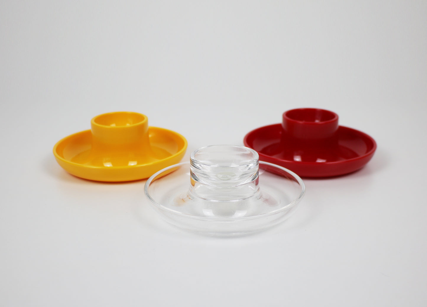 1980s Italian acrylic egg cup by Fratelli Guzzini