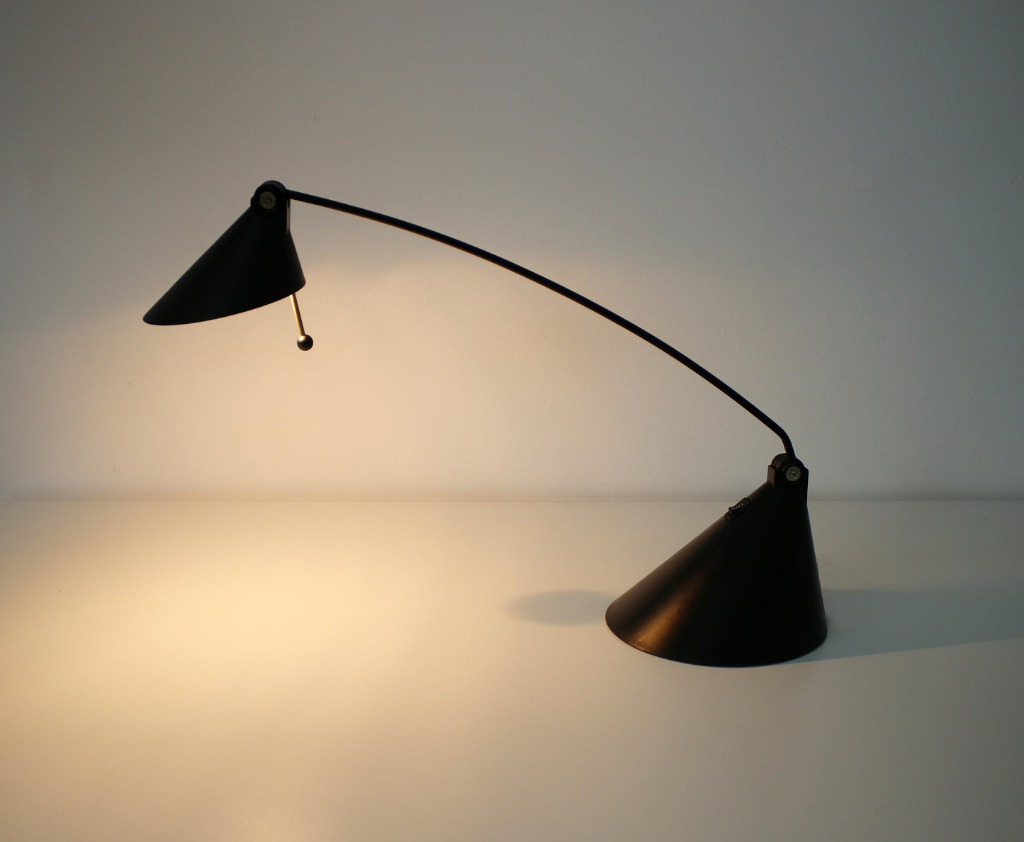 Adjustable desk lamp in black 1997 post modernism Paras by Dar Lighting