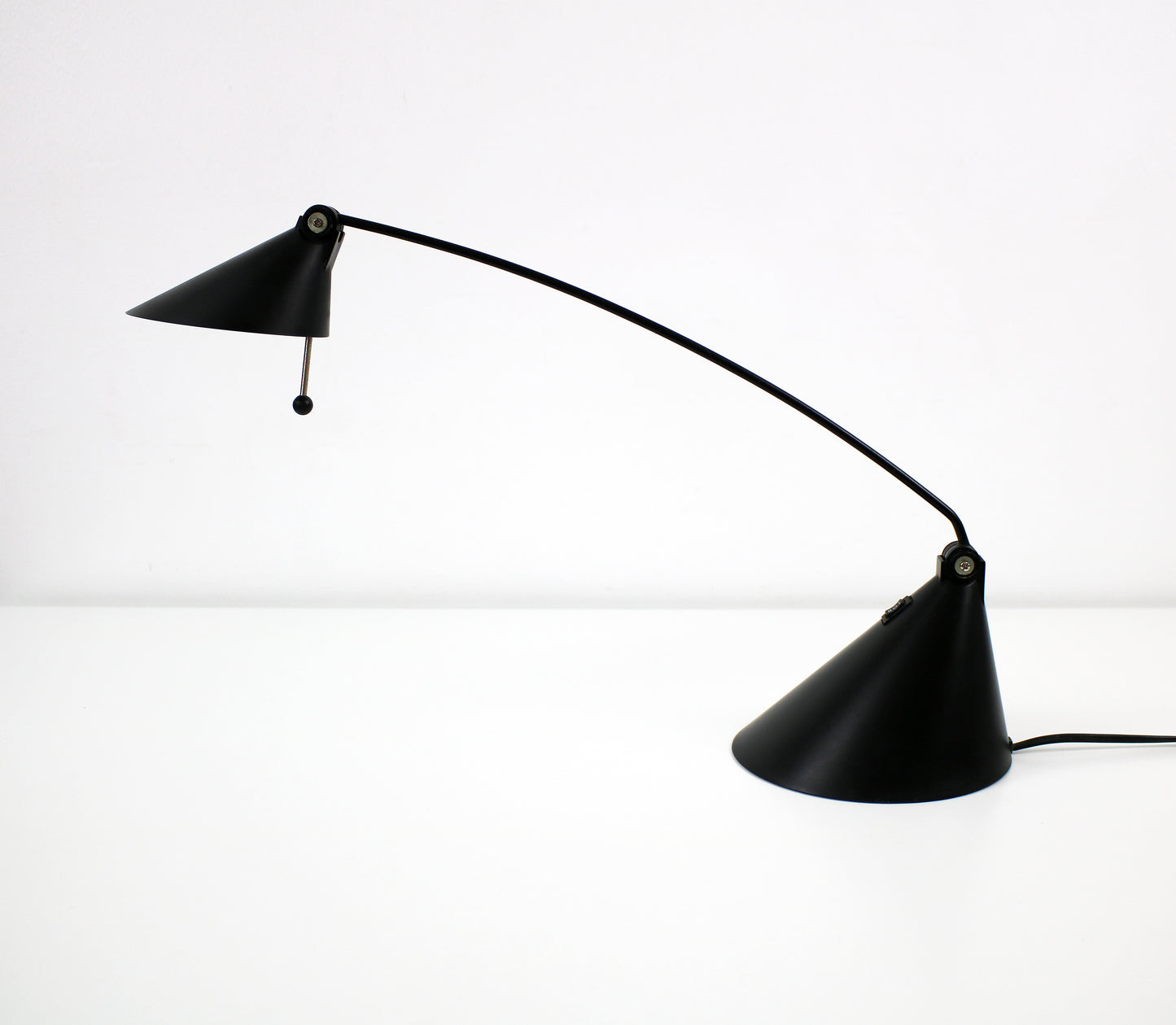 Adjustable desk lamp in black 1997 post modernism Paras by Dar Lighting
