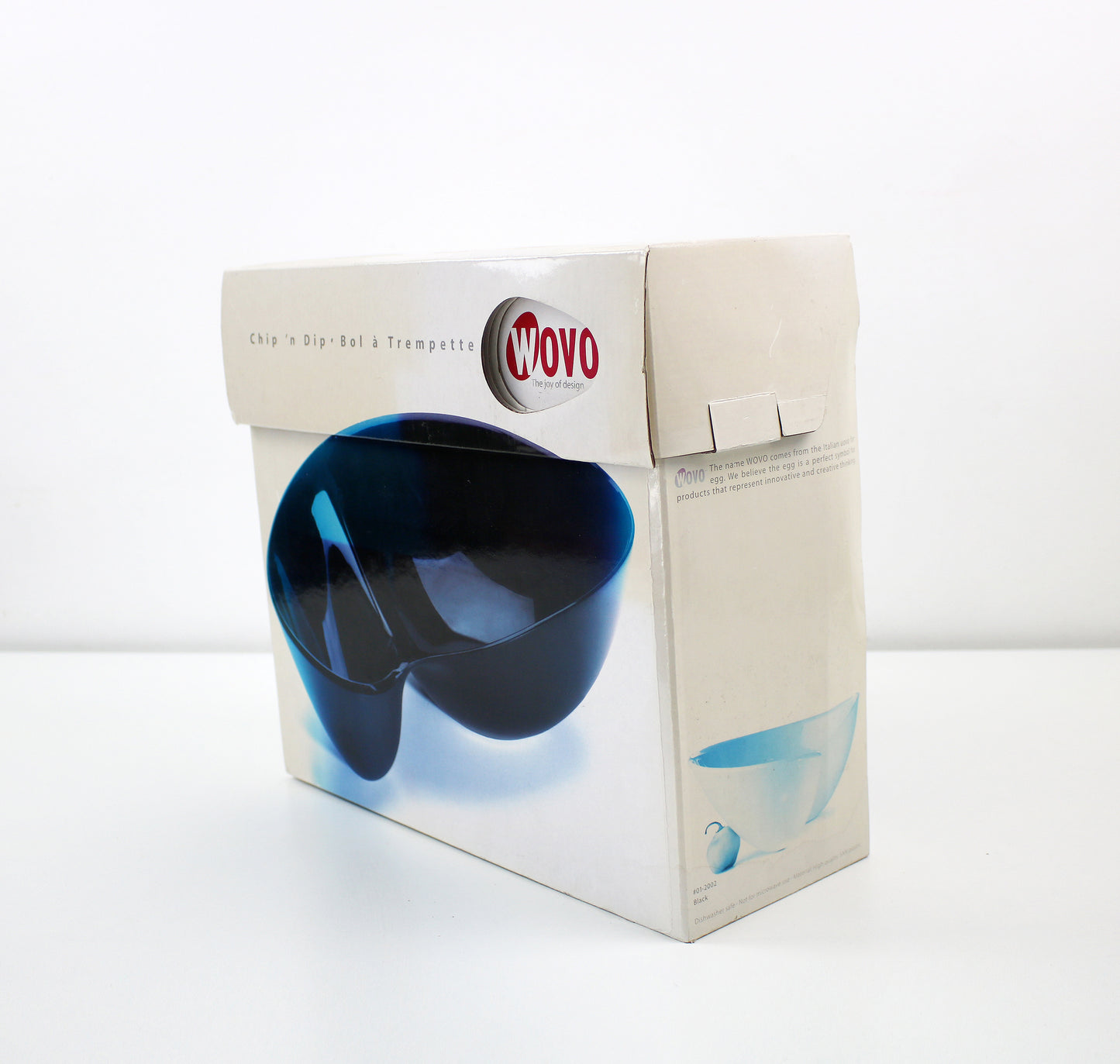 Scott Henderson 2001 Wovo chip and dip bowl - black. Unused vintage stock