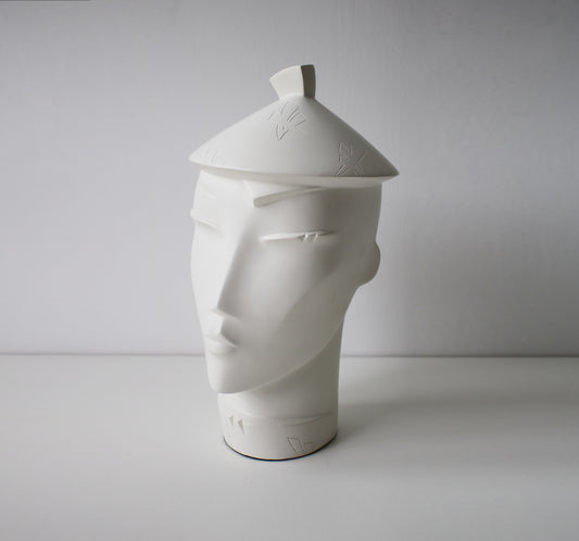 Original 1980s Lindsey B Peking sculpture in white