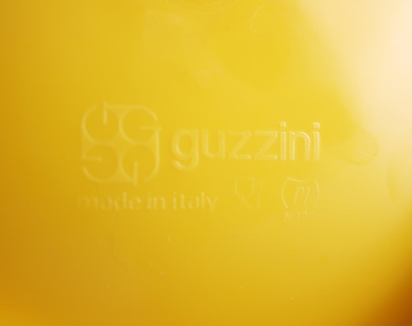 Chef Line yellow mixing bowl by Bruno Gecchelin for Guzzini Italy - retired colour
