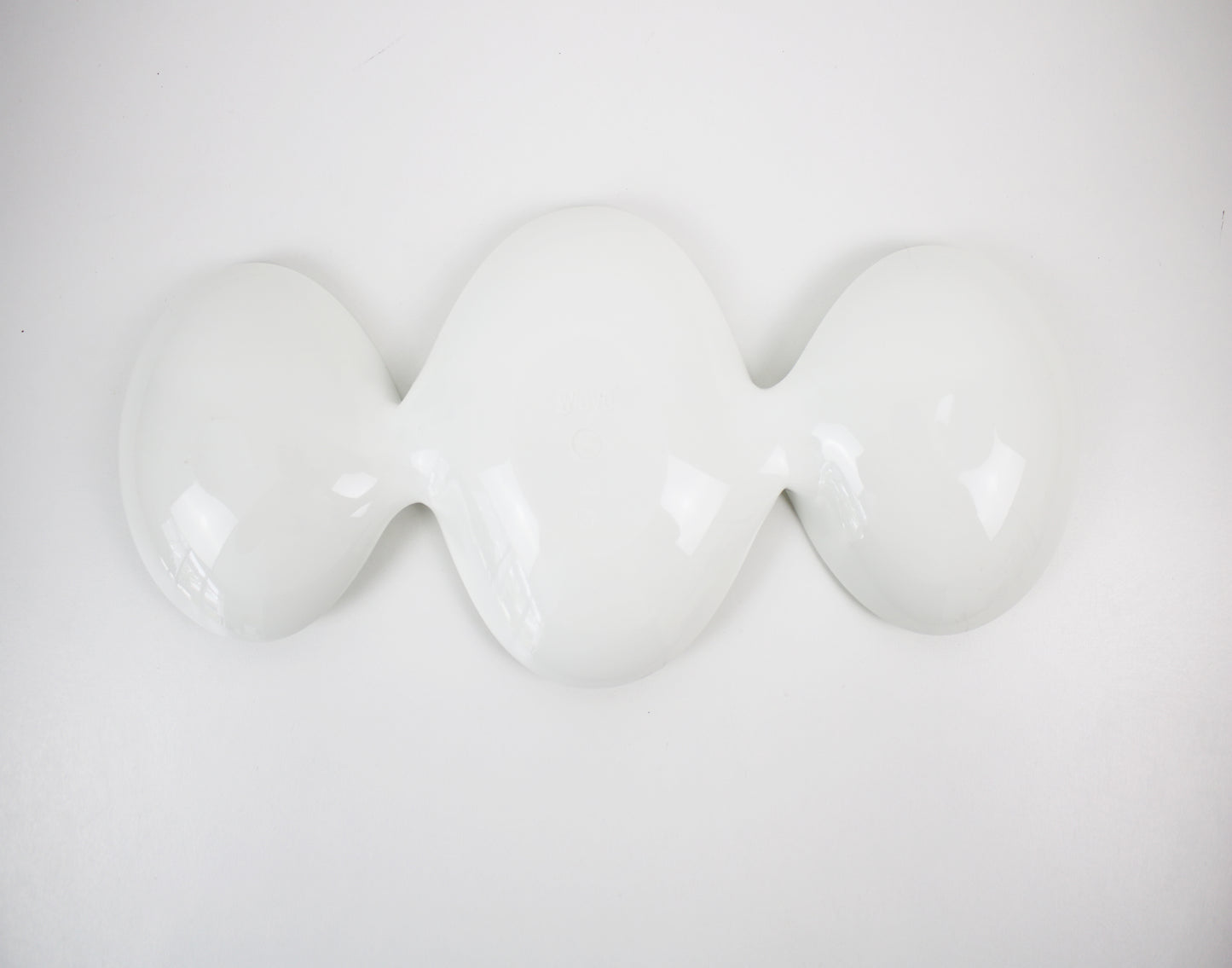 Scott Henderson 2001 Wovo Twist Bowl - white. Unused vintage stock