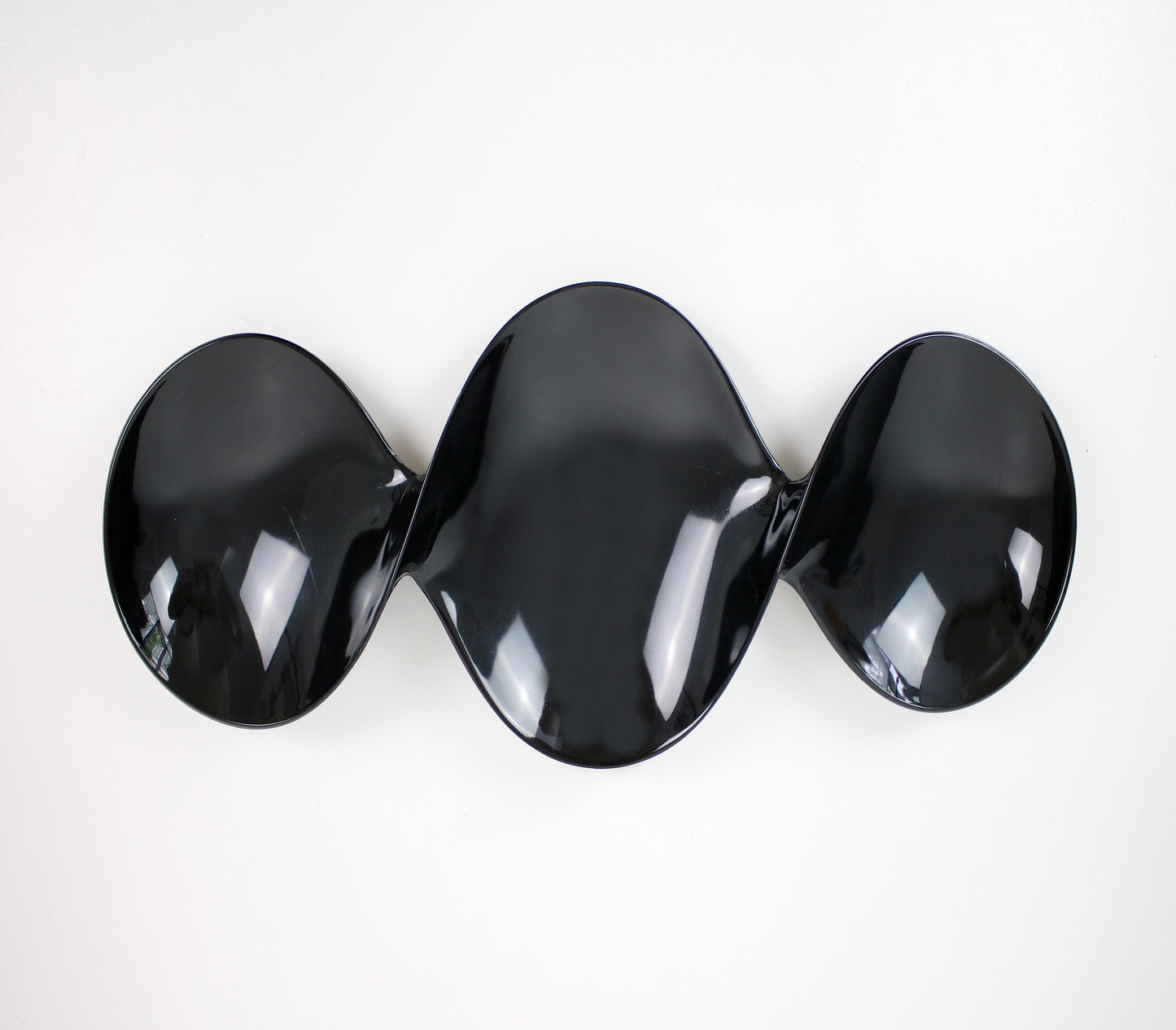Scott Henderson 2001 Wovo Twist Bowl - black. Unused vintage stock