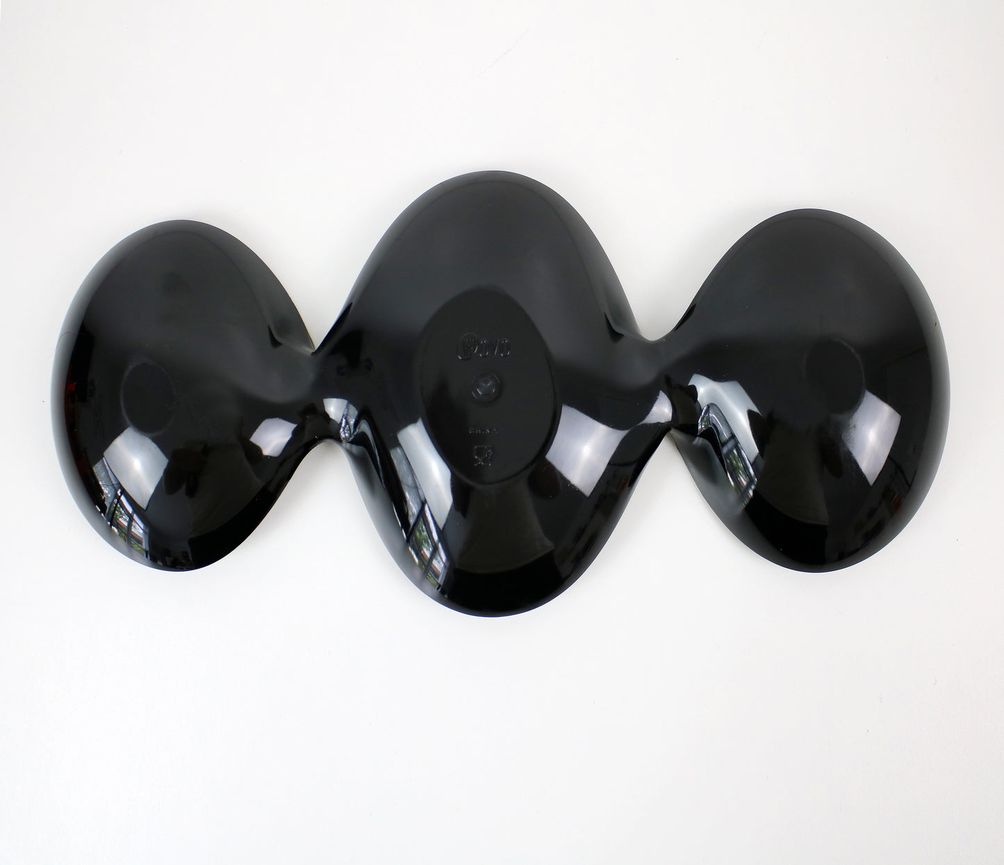 Scott Henderson 2001 Wovo Twist Bowl - black. Unused vintage stock