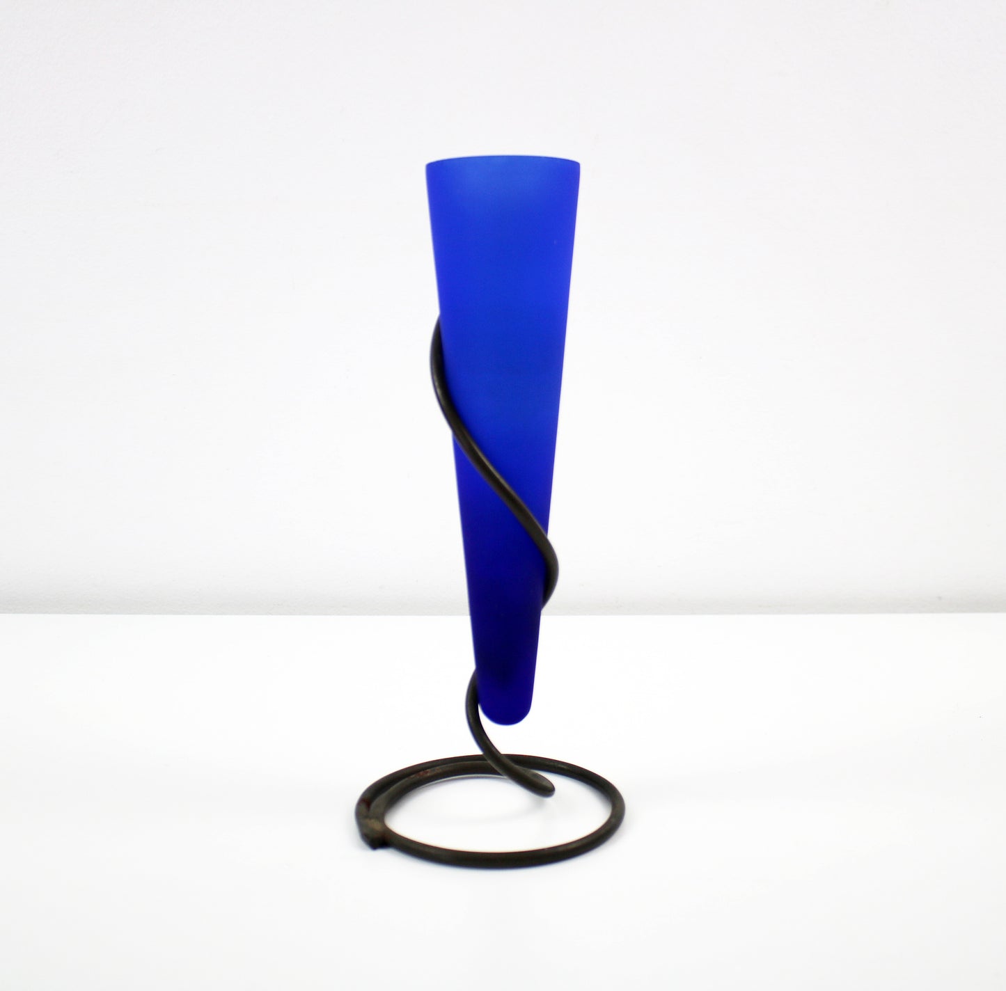 Deep blue glass cone vase in metal spiral holder - 24cm