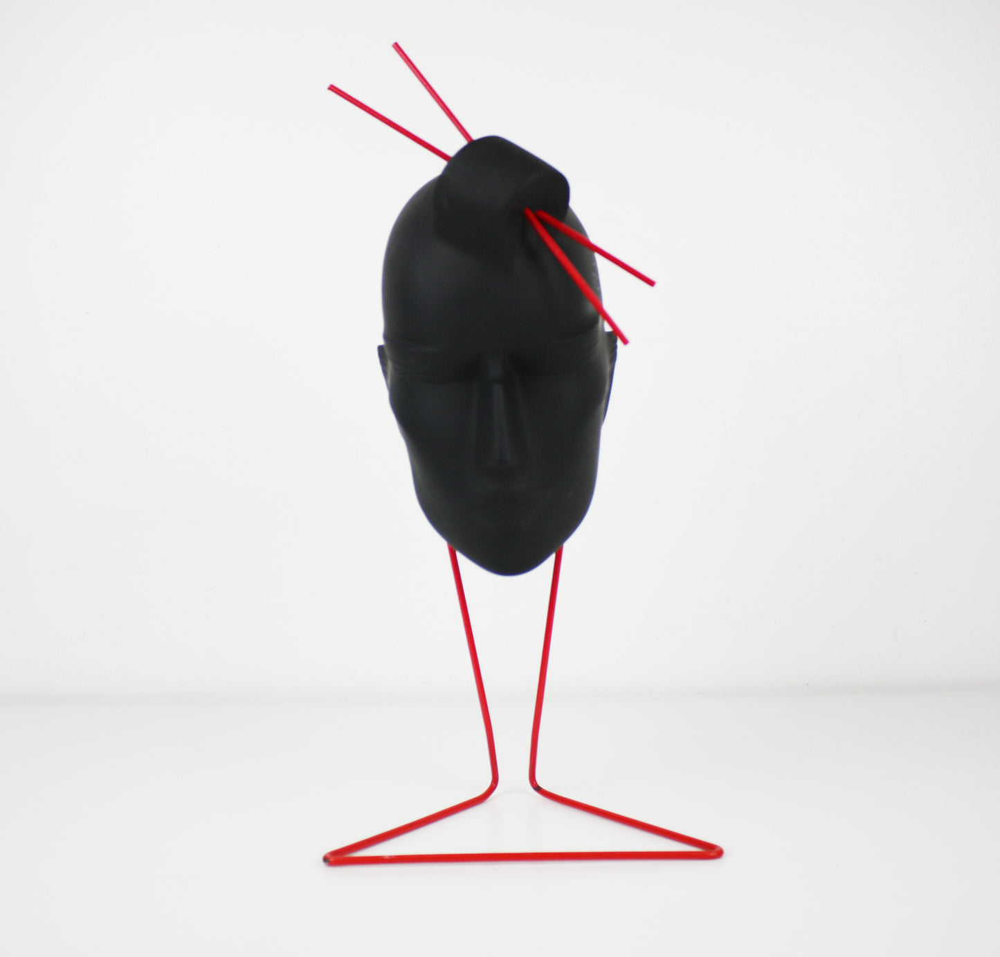 RARE (on stand) Authentic Lindsey B Stix resin sculpture on original red wire stand