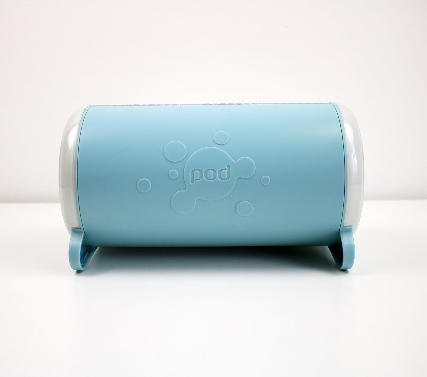 2007 preloved POD by Atlantic CD / disk holder - space age Y2K