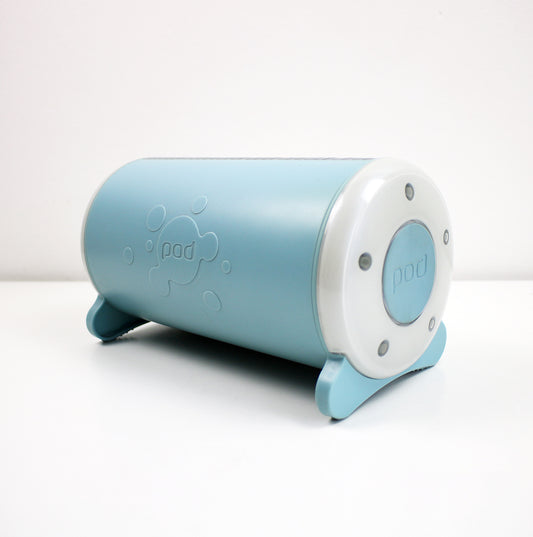 2007 preloved POD by Atlantic CD / disk holder - space age Y2K