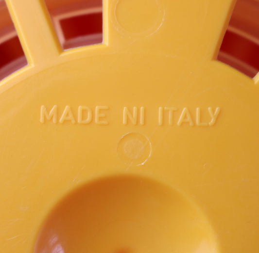 Italian salad washer / spinner in postmodern colours - preloved