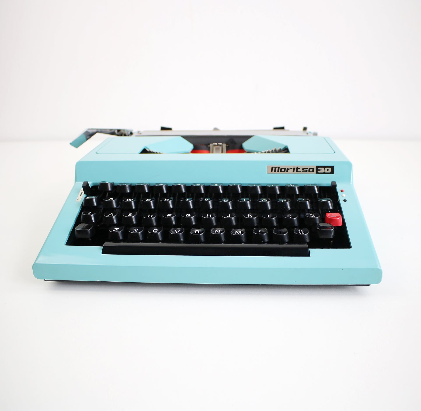 Modernist Maritsa 30 typewriter with cover - blue and black - working conditon