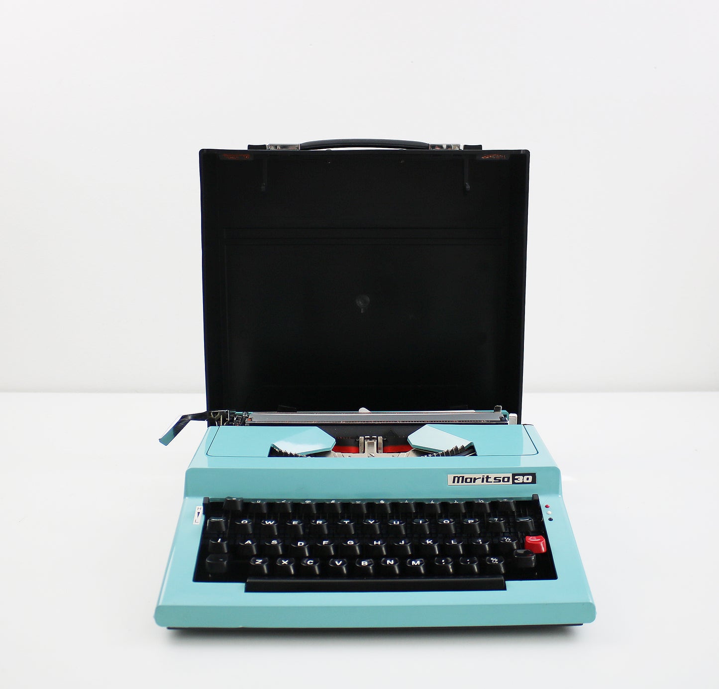 Modernist Maritsa 30 typewriter with cover - blue and black - working conditon