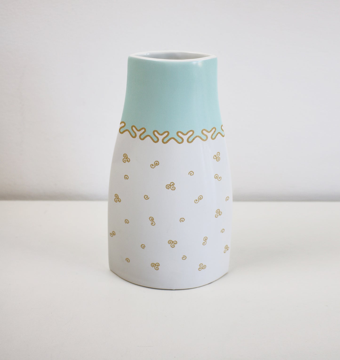 Preloved Zandra Rhodes for Royal Albert ellipse shaped ceramic vase