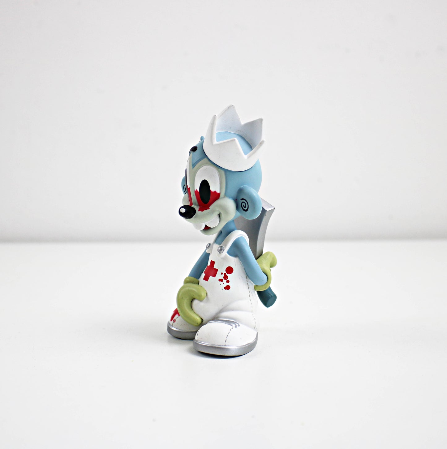 Pre-loved Tristan Eaton 2007 Billy Bananas Medic Vinyl Art Toy ThunderDog Interspectacular
