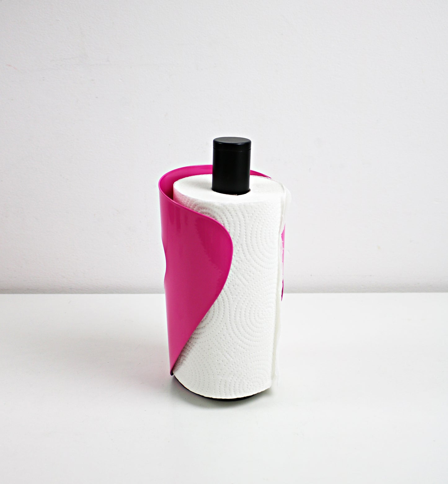 Pre-loved Sabine Stougaard for Steel Function - Pisa kitchen towel holder in bright pink and black