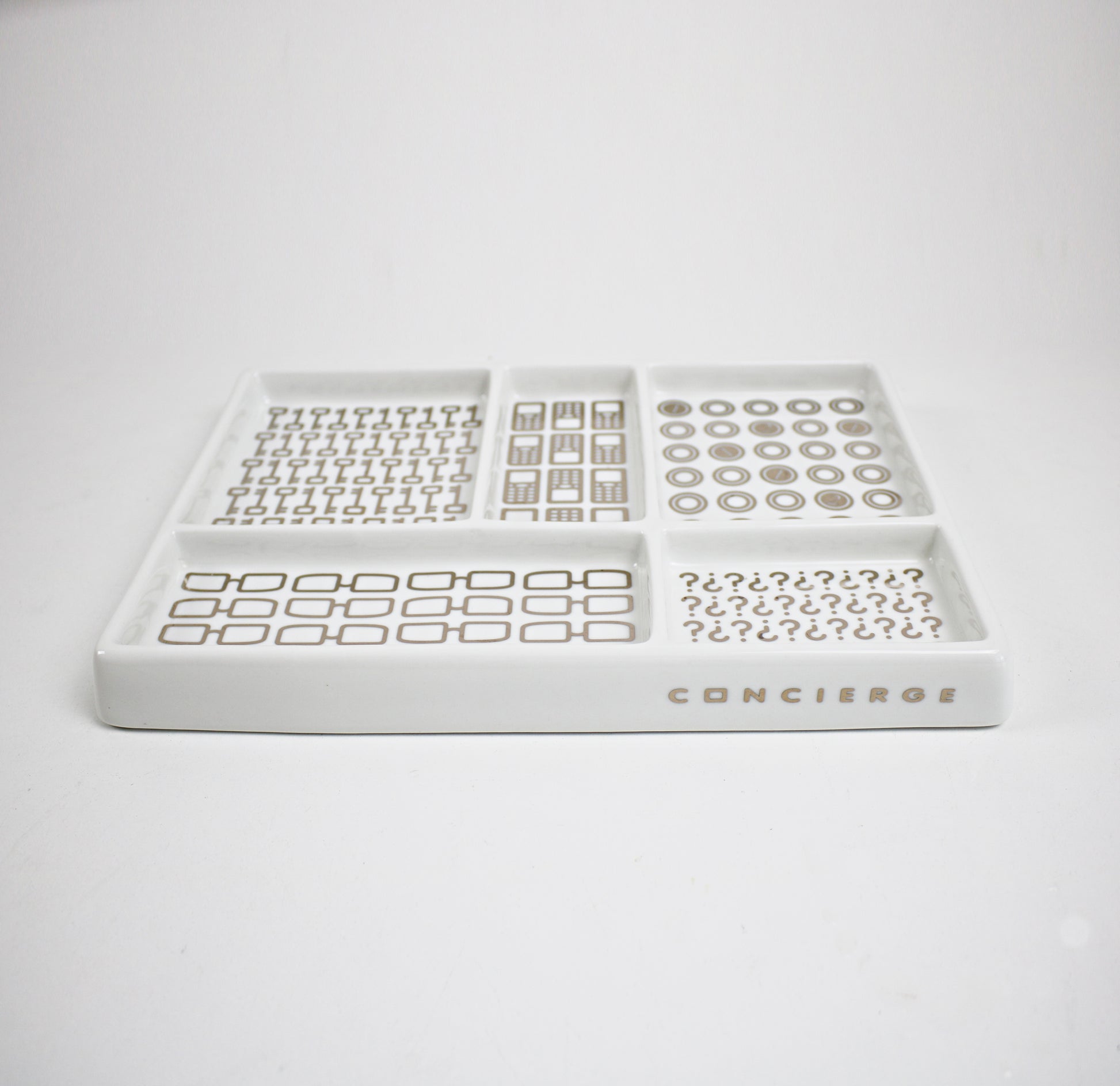 seletti concierge tray in white and silver ceramic with compartments