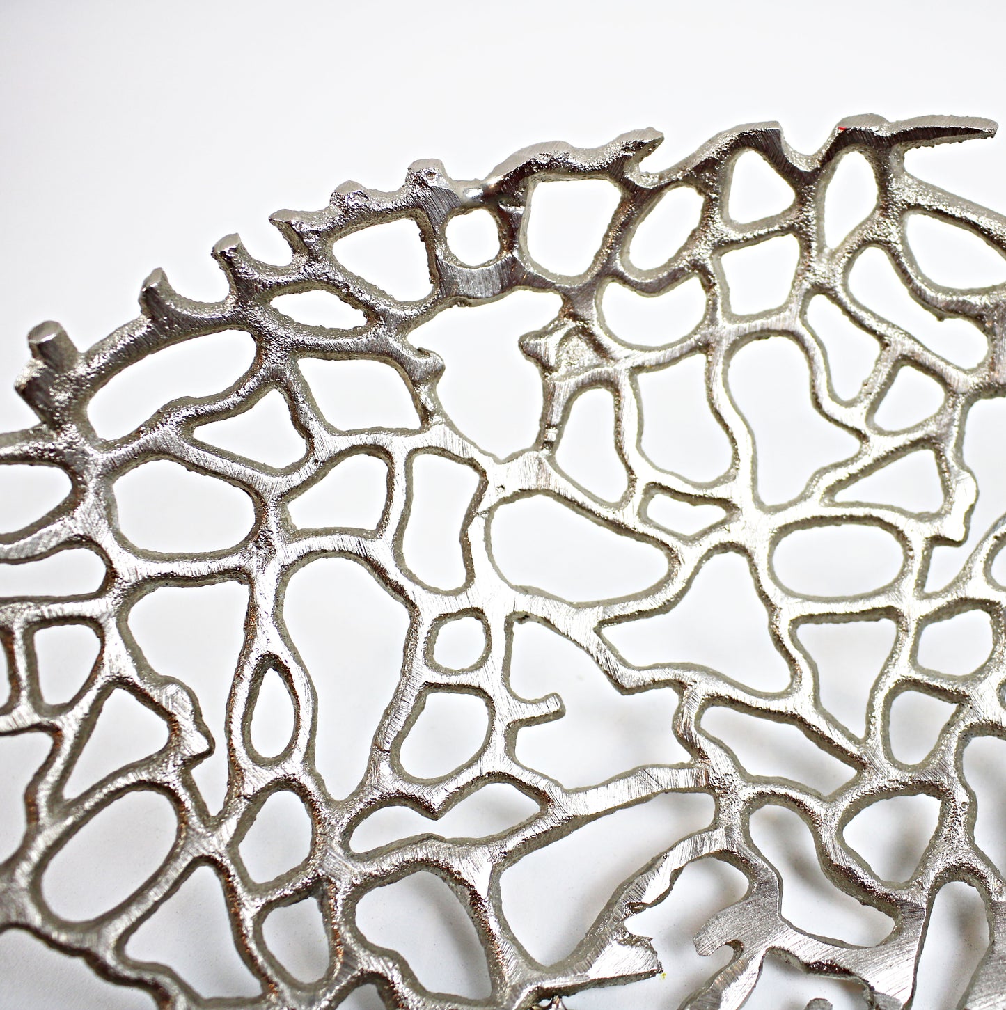 Preloved coral effect fruit platter in silver aluminium