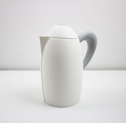 1990s 'Tobia' insulated thermal vacuum jug/ flask Angeletti and Ruzza for Fratelli Guzzini