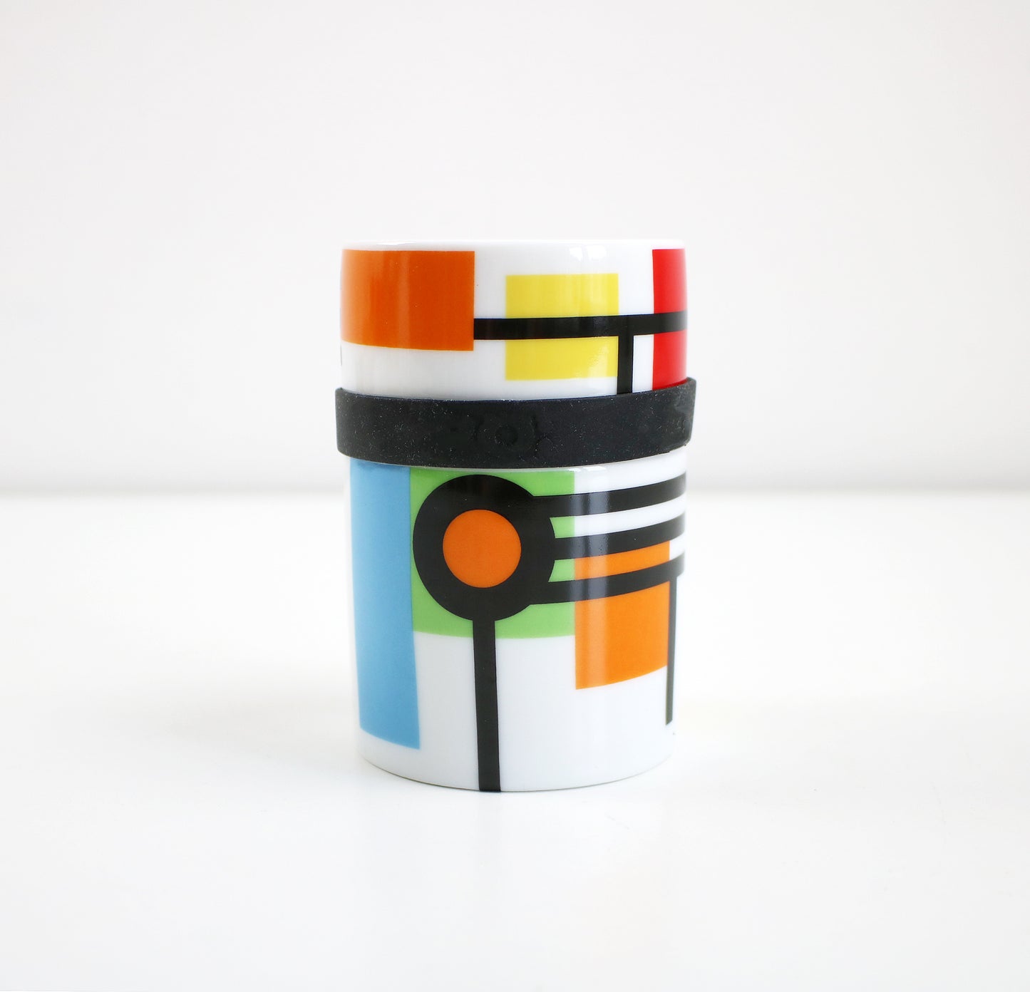 Unused, boxed Po ring mug designed by Debora Jedwab - retired pattern