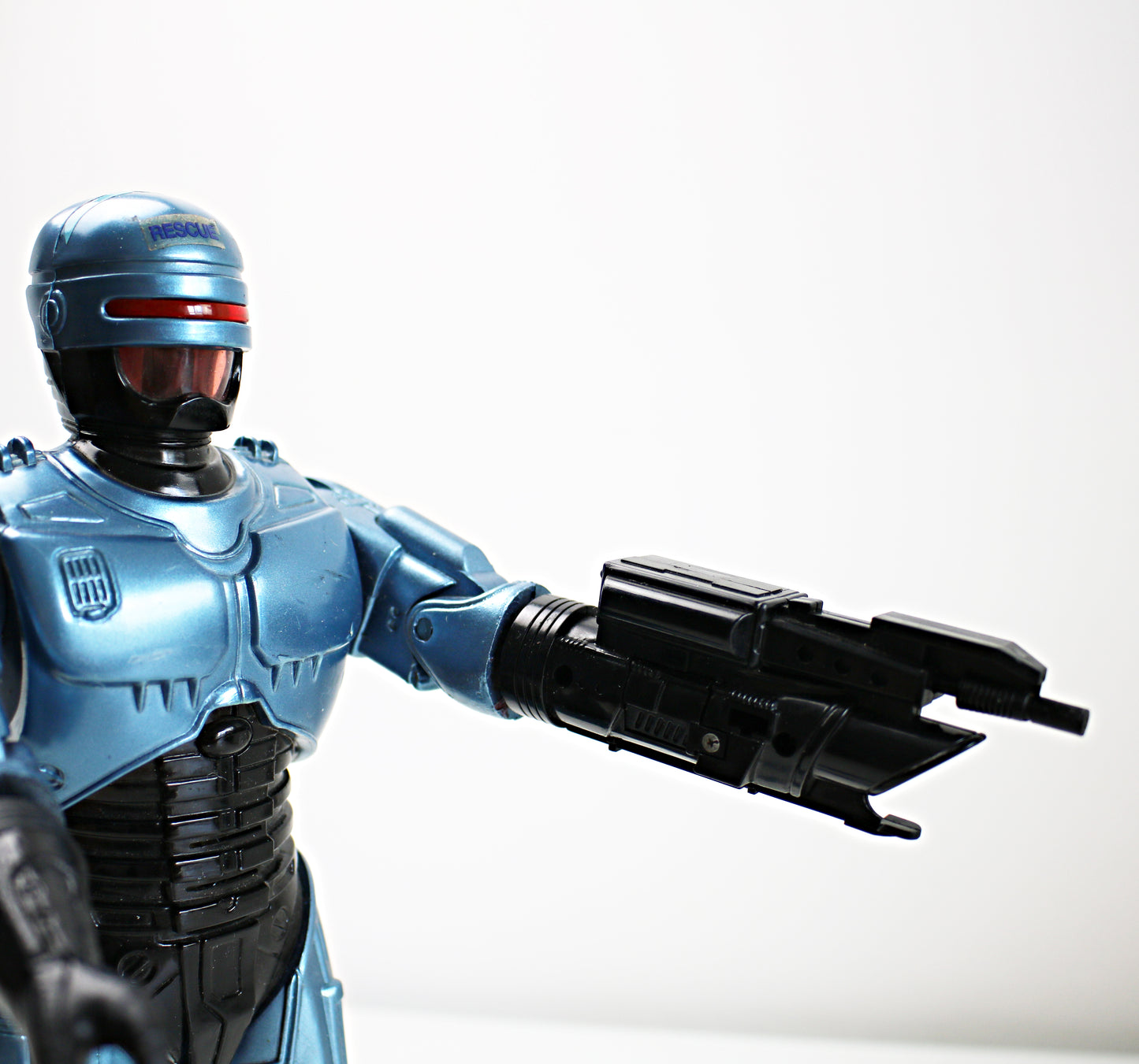 Robocop 1993 Orion pictures 12" talking figure with LCD mouth - both hands + weapon arm attachment (NO hand gun)