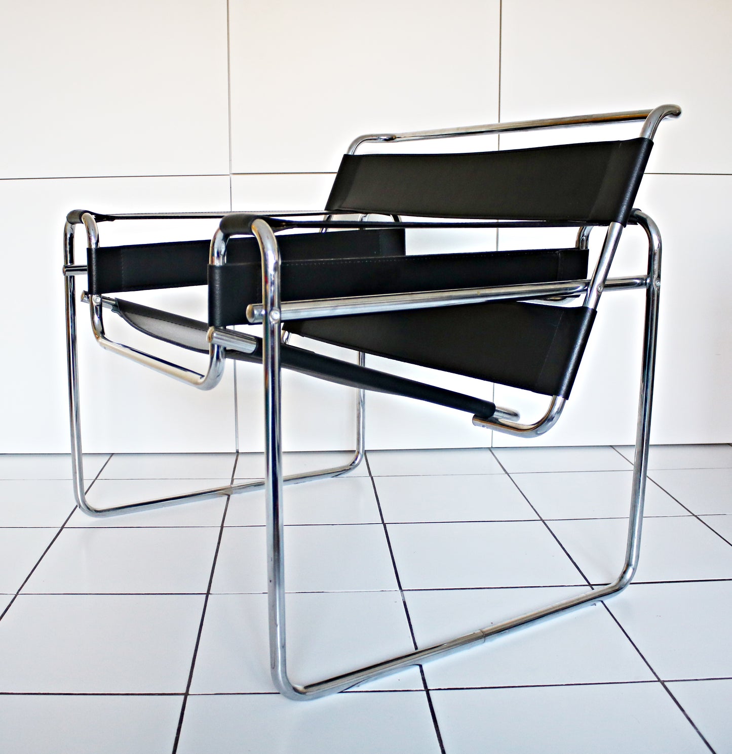 1985 Habitat Wassily armchair in black leather