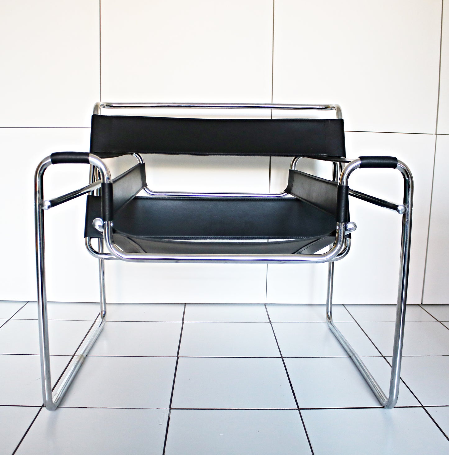 1985 Habitat Wassily armchair in black leather