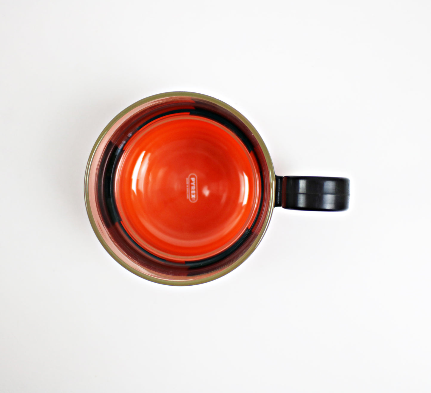 Pairs of modernist Pyrex Brasilia - glass and plastic cups - black and orange or black and yellow