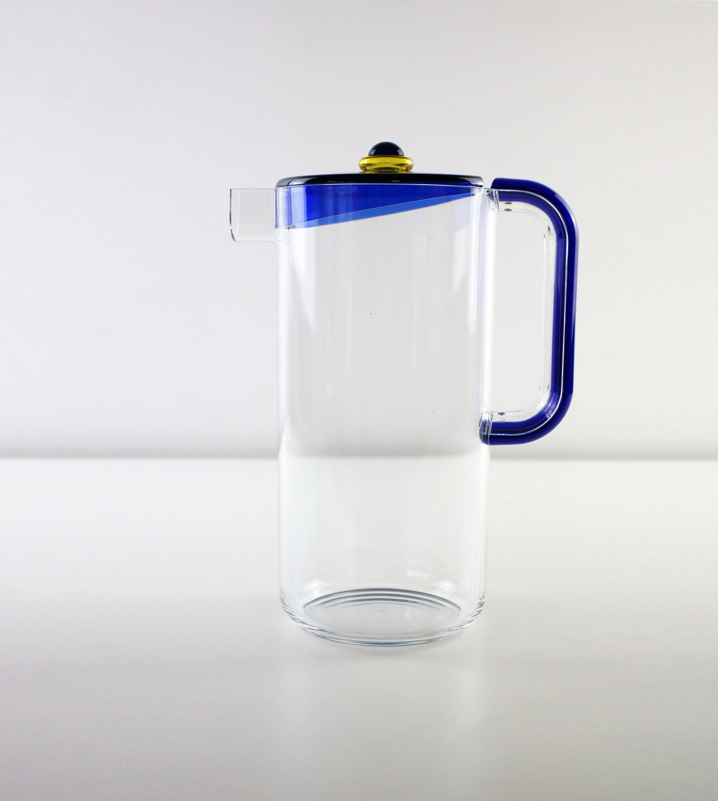 Memphis inspired Italian water jug - Colors acrylic range by Guzzini Italy